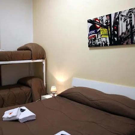 Bed & Breakfast Al Centro Di 2.0 *